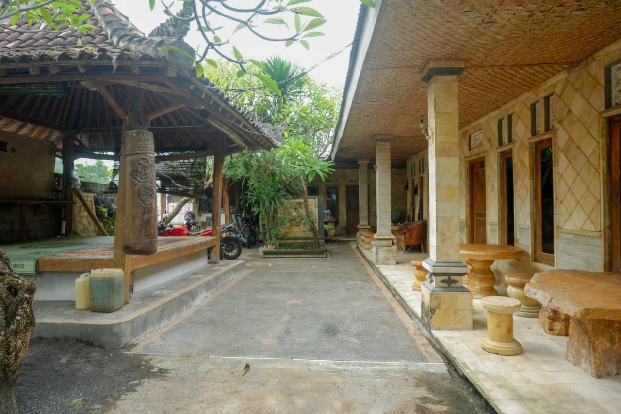 Hotel Kampoeng Drini Redpartner Brono Экстерьер фото